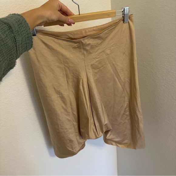 SPANX Seamless Sculpting Simplicity Shorts Extra High Rise Size 2X Women’s Beige - Picture 4 of 6